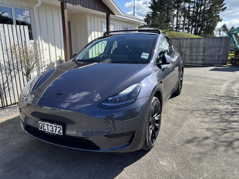 2023 Tesla Model Y Rear Wheel Drive63668235224194114