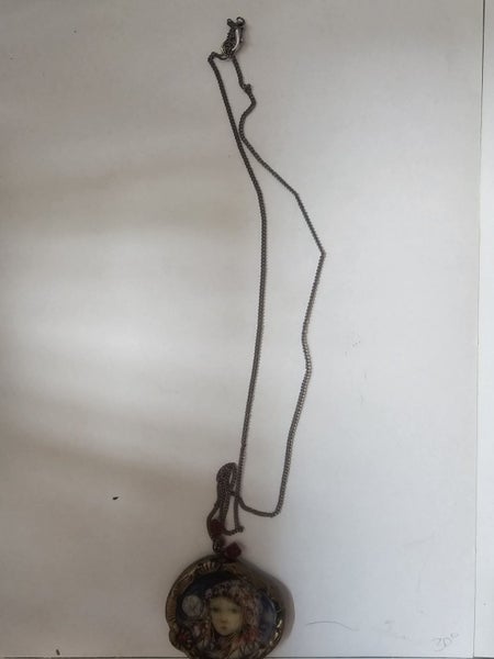 4 Necklace Carousel 3