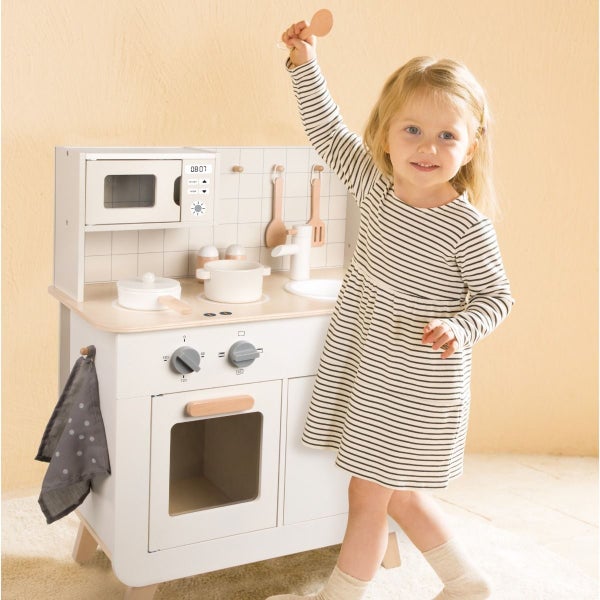 Classic World Chefs Kitchen Carousel 1