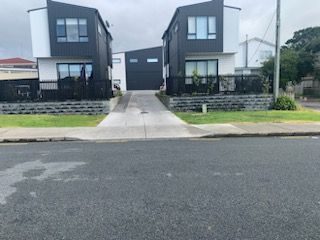 Image 1 of 11