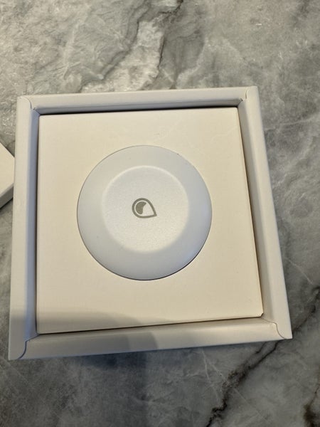 EZVIZ T10C Water Leak Sensor Place Anywhere / Energy-Saving Carousel 3