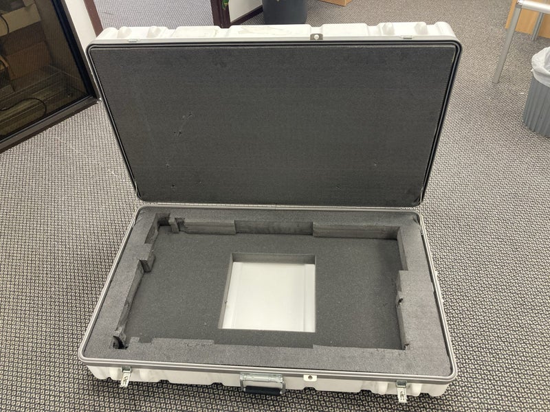 Polyethylene Hard case Carousel 1