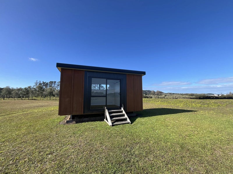 Quality Build Cabin for Sale Carousel 7