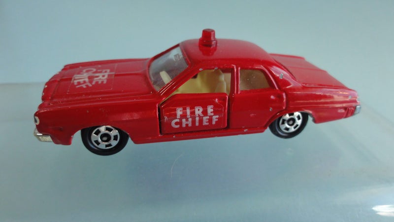 #2 Tomica Dodge Coronet Custom FIRE CHIEF 1/74 Carousel 2