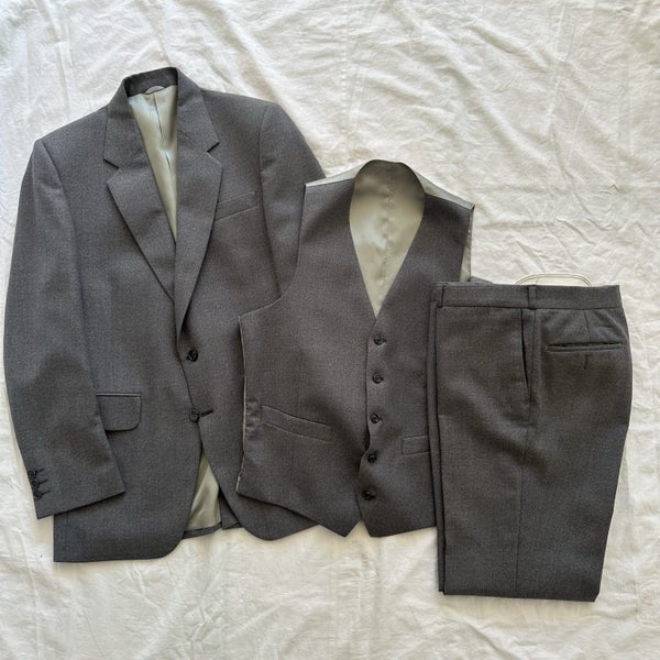 Vintage 1980s Cambridge Grey Wool Three Piece Suit NZ Made Carousel 1