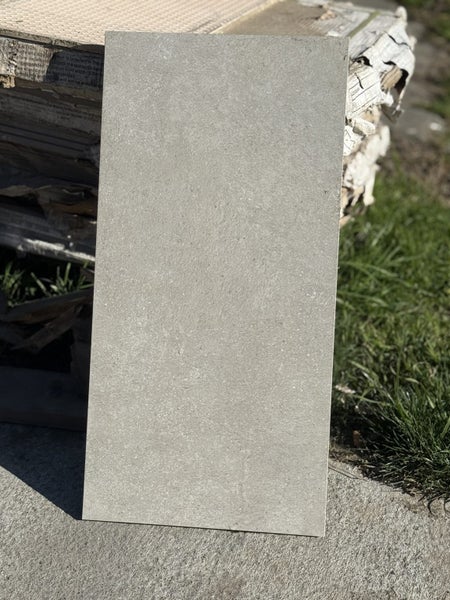 Tiles 300 x 600