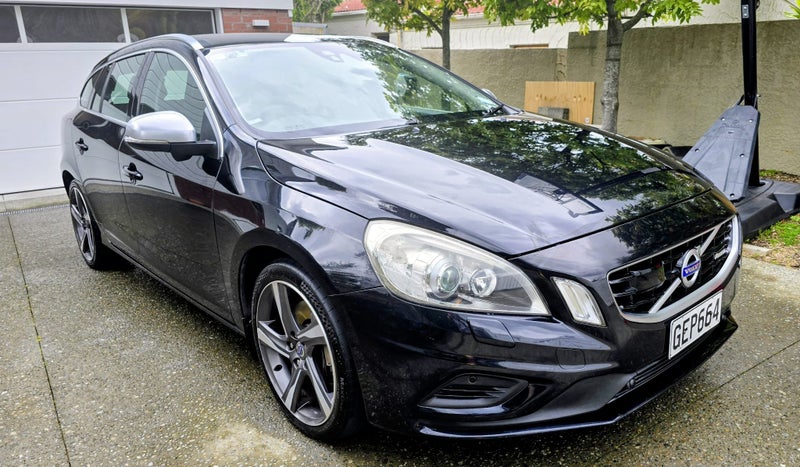 2011 Volvo V60 T6 R-Design63667603395841110