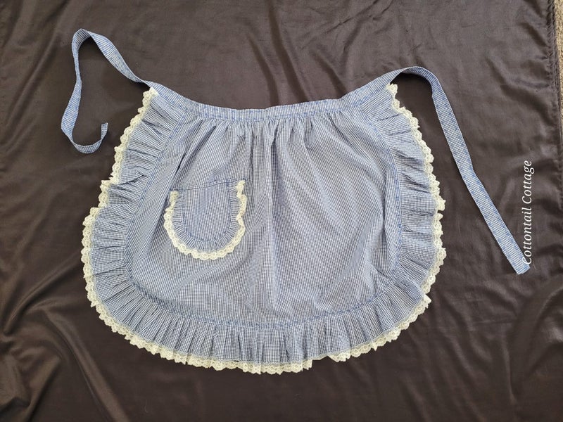 Vintage Gingham Ladies Apron Carousel 2
