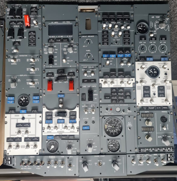 Flight Simulator Boeing 737 Overhead Panels Carousel 1