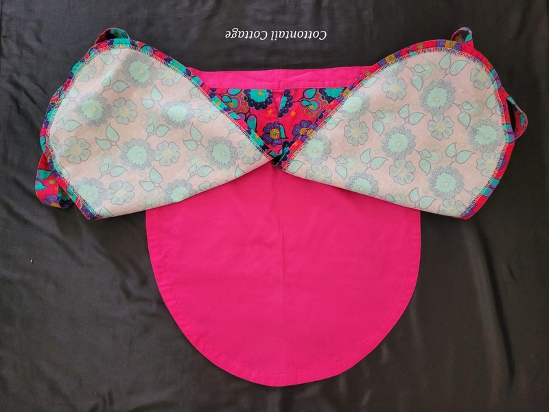 Ladies Apron Vibrant Pink Carousel 2