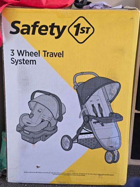 Safety 1st 3 wheel travel system *BRAND NEW* Carousel 1