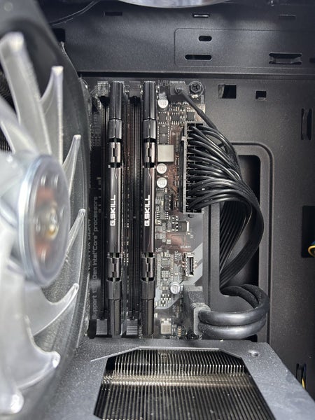 Custom Built Gaming PC Carousel 9