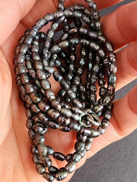 Vintage Black Pearls $1 Reserve Carousel 2
