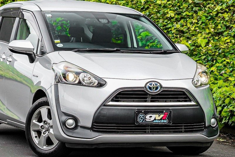 2015 Toyota Sienta Hybrid 7 Seater EV Mode / LD...64793175039489111