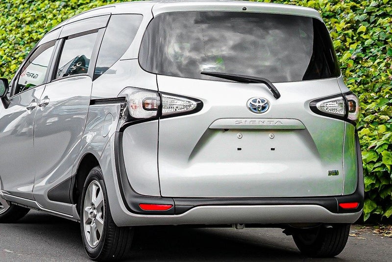 2015 Toyota Sienta Hybrid 7 Seater EV Mode / LD...64793175039489112