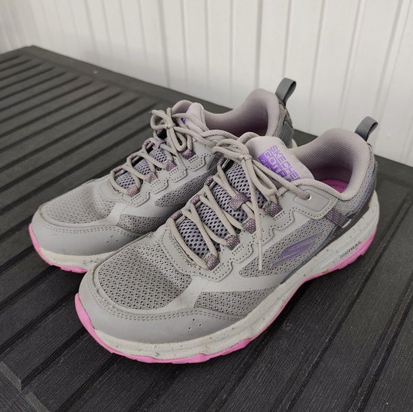 Skechers Go Trail shoes US7.5 Mint, as new Carousel 1