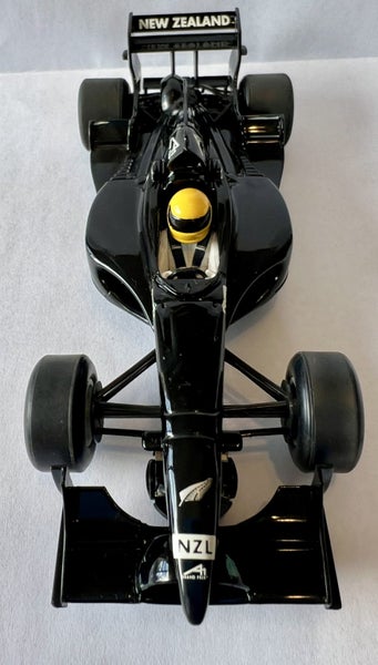 Scalextric A1GP Race Car Team New Zealand Carousel 2