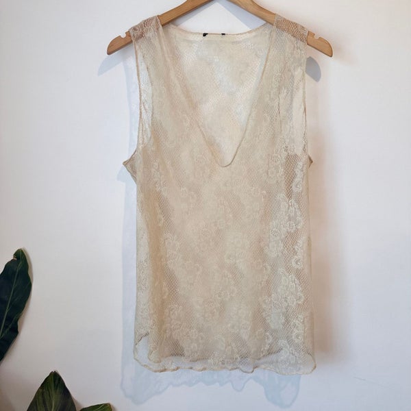 CUT LABEL - STORM Lace Top - Cream - Size 12 Carousel 1