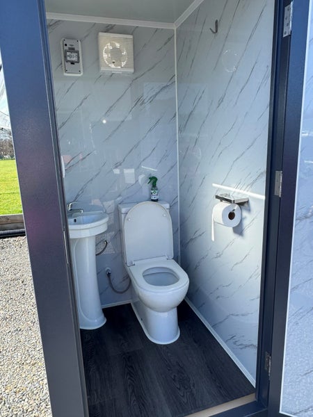 SINGLE TOILET ABLUTION POD Carousel 1