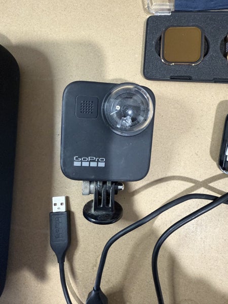 GoPro Hero 11 & GoPro Max63674115760003112