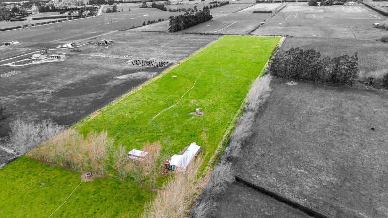 Larger than Average!64299816618242112