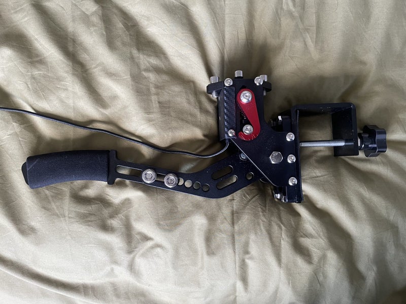 Logitech G923 Racing Sim setup + gear shifter, handbrake & wheel stand Carousel 3