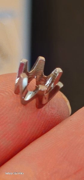 18ct White Gold 6-Claw Setting Head – 0.52g Carousel 1