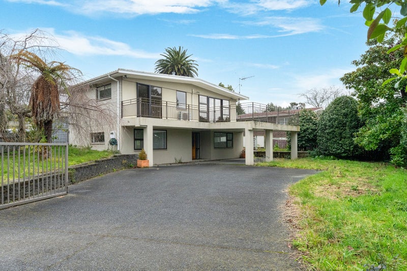 Image 1 of 20