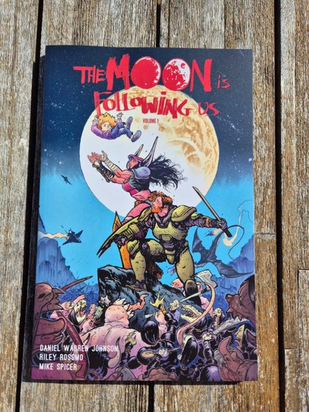 THE MOON IS FOLLOWING US (VOL 01) Carousel 1