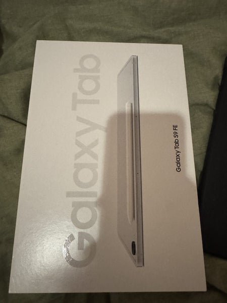 Samsung Galaxy Tab S9 FE (CASH OR BANK TRANSFER ONLY) Carousel 1