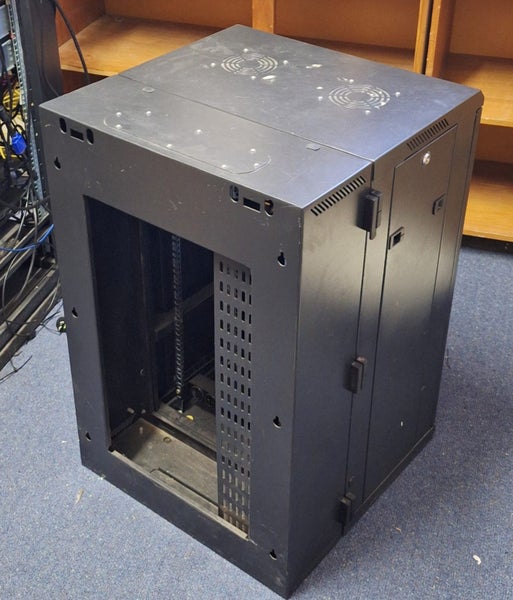 Dynamix 18RU server network Cabinet - 600deep, wall mount, glass door Carousel 2