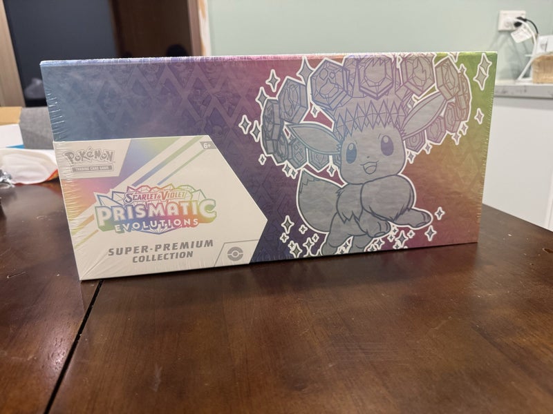 Prismatic Evolutions SPC Carousel 1