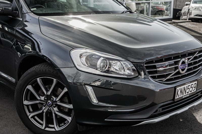 2017 Volvo XC60 T5 AWD Luxury 2.0 Petrol63699188715009114