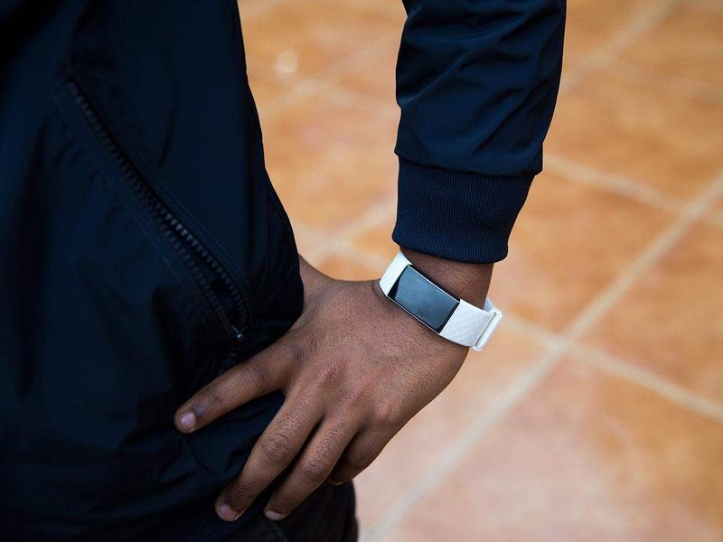 Fitbit Charge 3 Fitbit Charge 4 Strap Band L Carousel 2