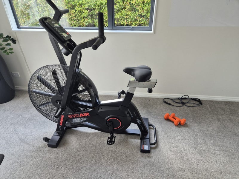 Exercise Bike63699163101569110