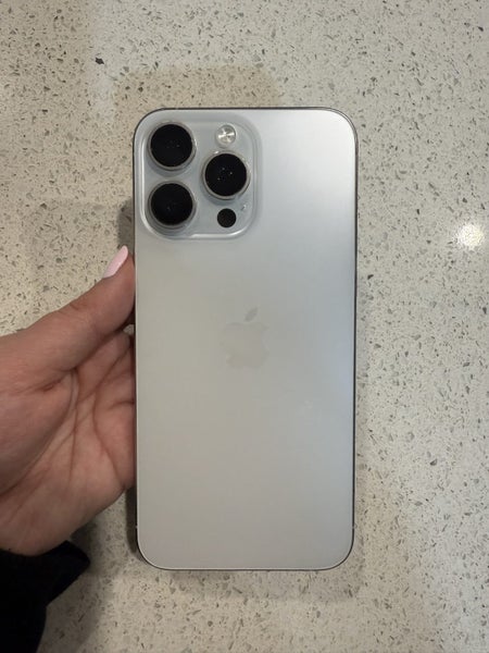 iPhone 15 Pro Max63699163556866112
