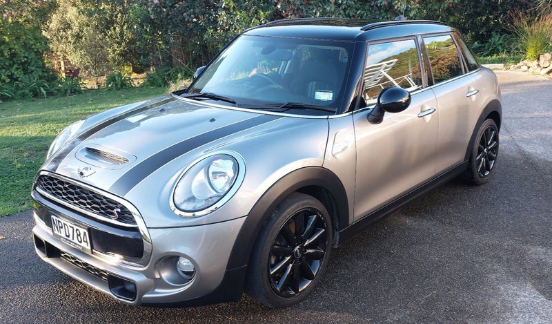 2017 MINI Hatch Cooper S64162242202497113