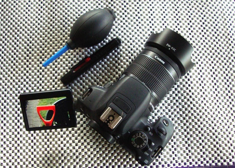 Canon EOS T5i DSLR Lens Kit = Hardly Used!63722911142017112