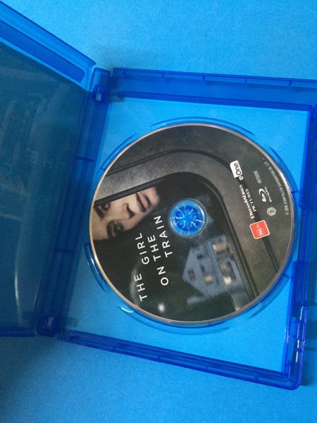 The Girl On The Train (Blu-Ray) Carousel 3