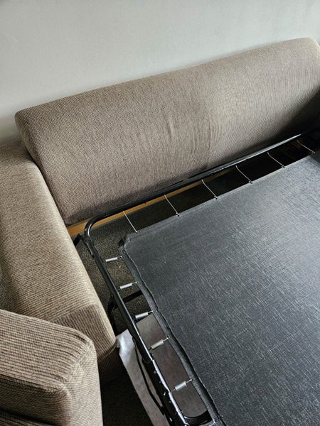 Fold out sofa bed64029551984258112