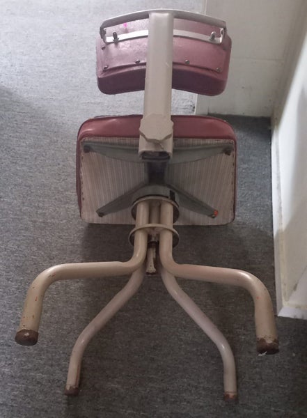 Charles Judd Retro Office or Typists Chair - swivel Carousel 5