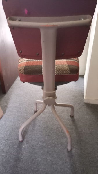 Charles Judd Retro Office or Typists Chair - swivel Carousel 2