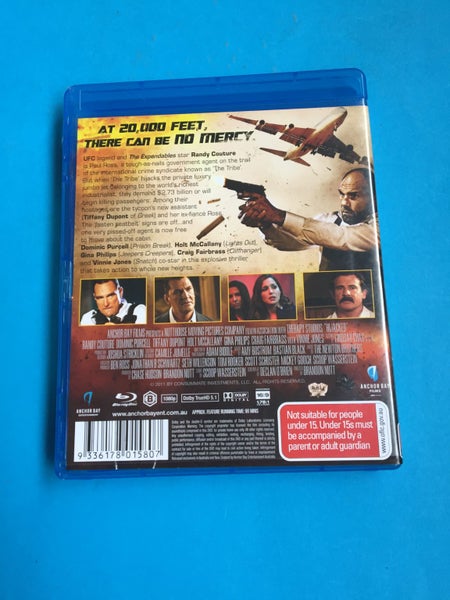 Hijacked (Blu-Ray) Carousel 2
