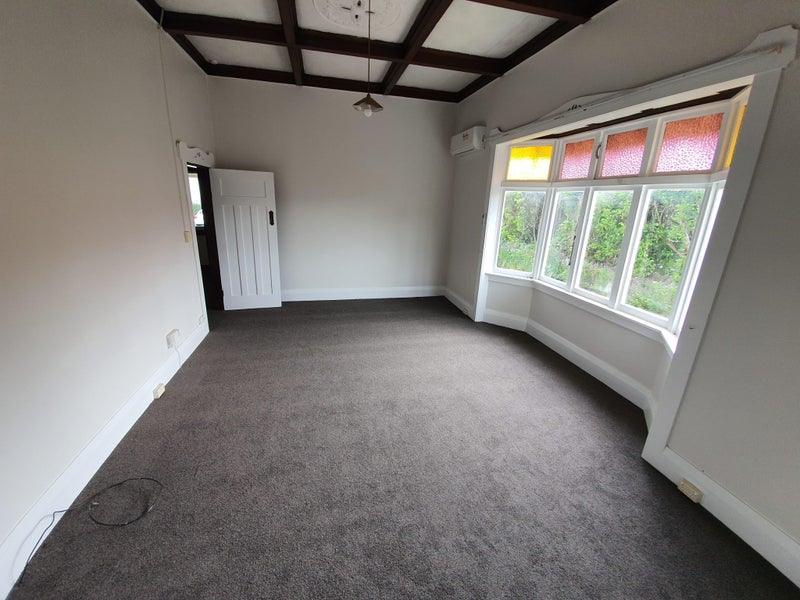 Sandringham, 2 bedrooms64272563237633111