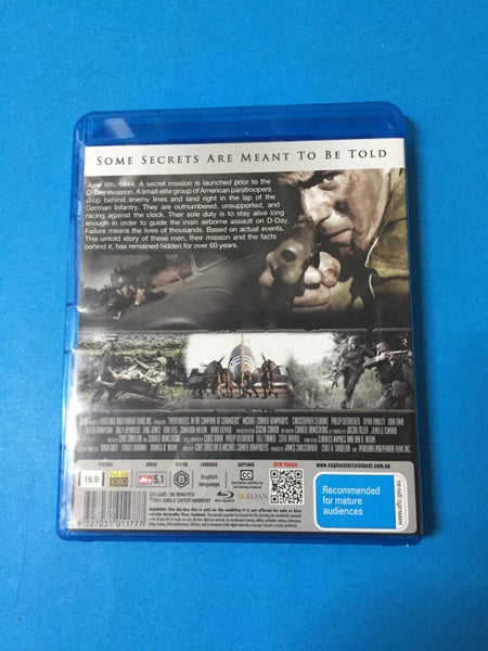 Pathfinders: In the Company of Strangers (Blu-Ray) Carousel 2