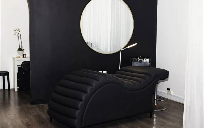 Beauty Bed Carousel 1