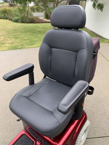 Shoprider TE9 Delux Mobility Scooter Carousel 2