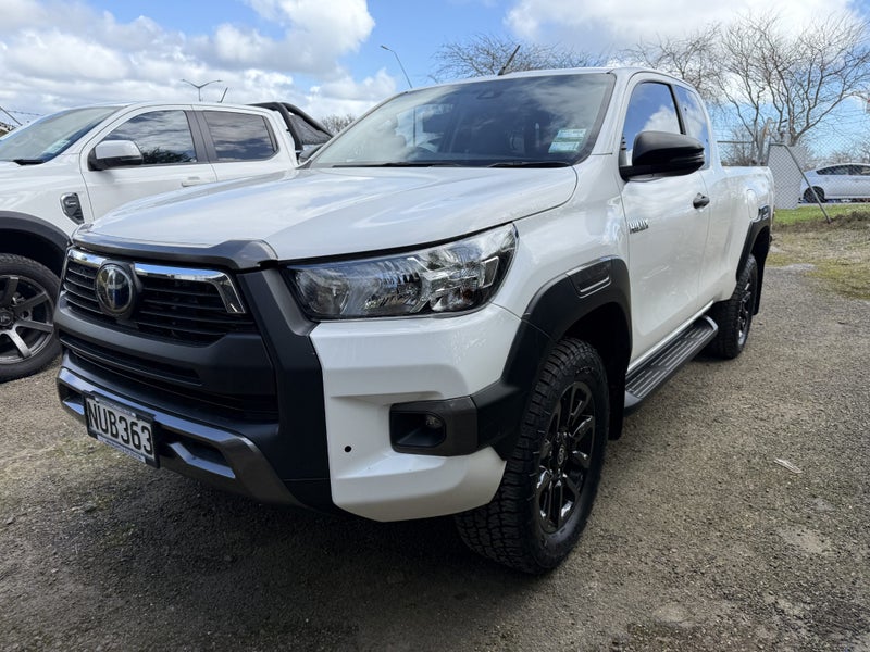 2021 Toyota Hilux Sr Td Extra Cab63699190739458114