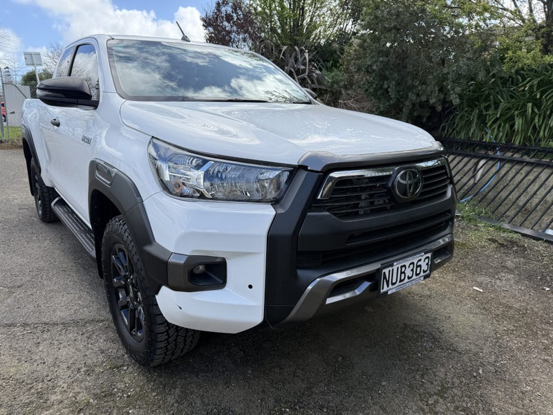 2021 Toyota Hilux Sr Td Extra Cab63699190739458111
