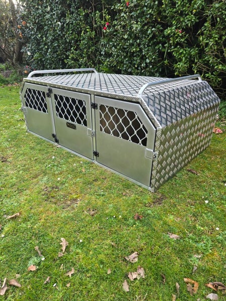 Brand new 3 bay alloy dog box Carousel 2